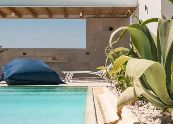 Villa Della Qubbah With Pool *