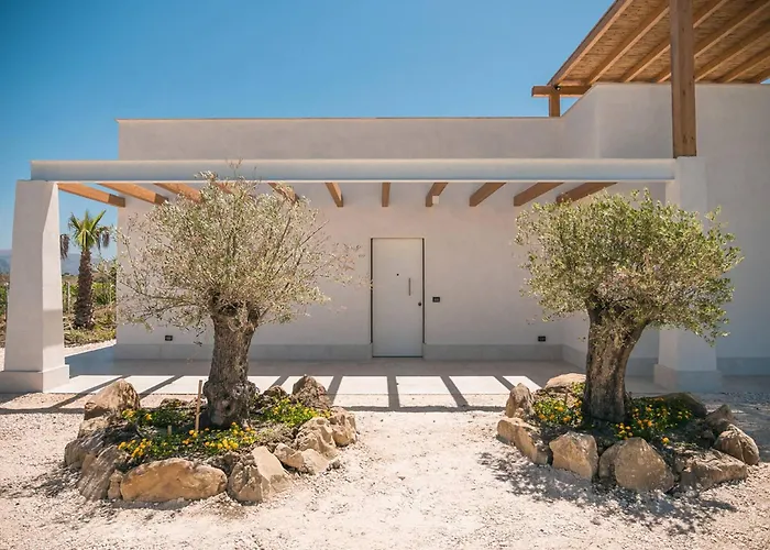 Villa Della Qubbah With Pool *