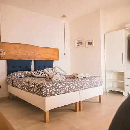 Della Qubbah With Pool ヴィラ *